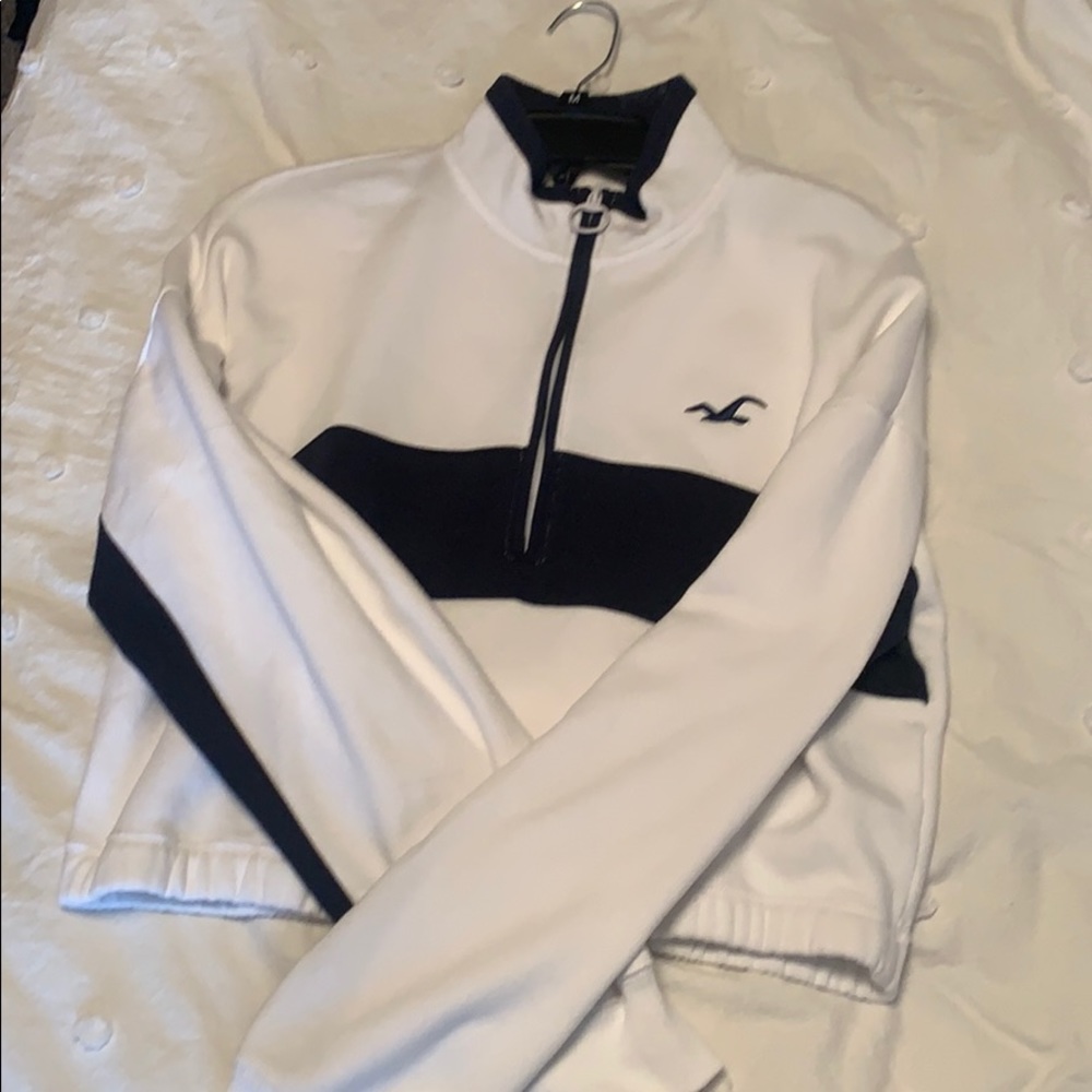 retro cropped quarter zip